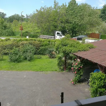 بيت ضيافة Apartmanhaz Klara تيهاني